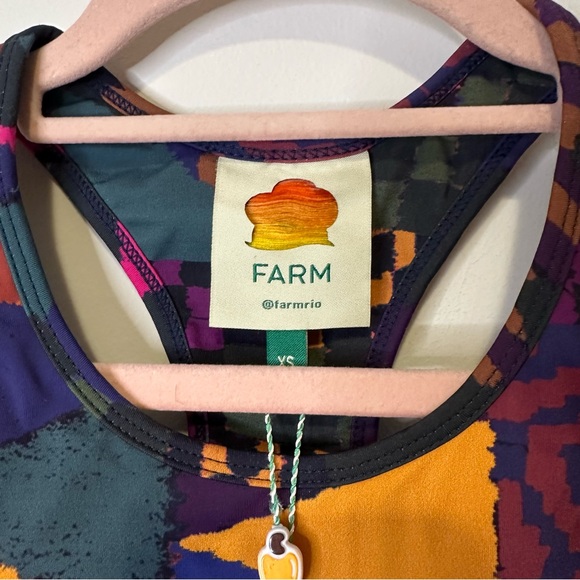 NWT farm rio abstract patches sports bra size extra small - Picture 4 of 5